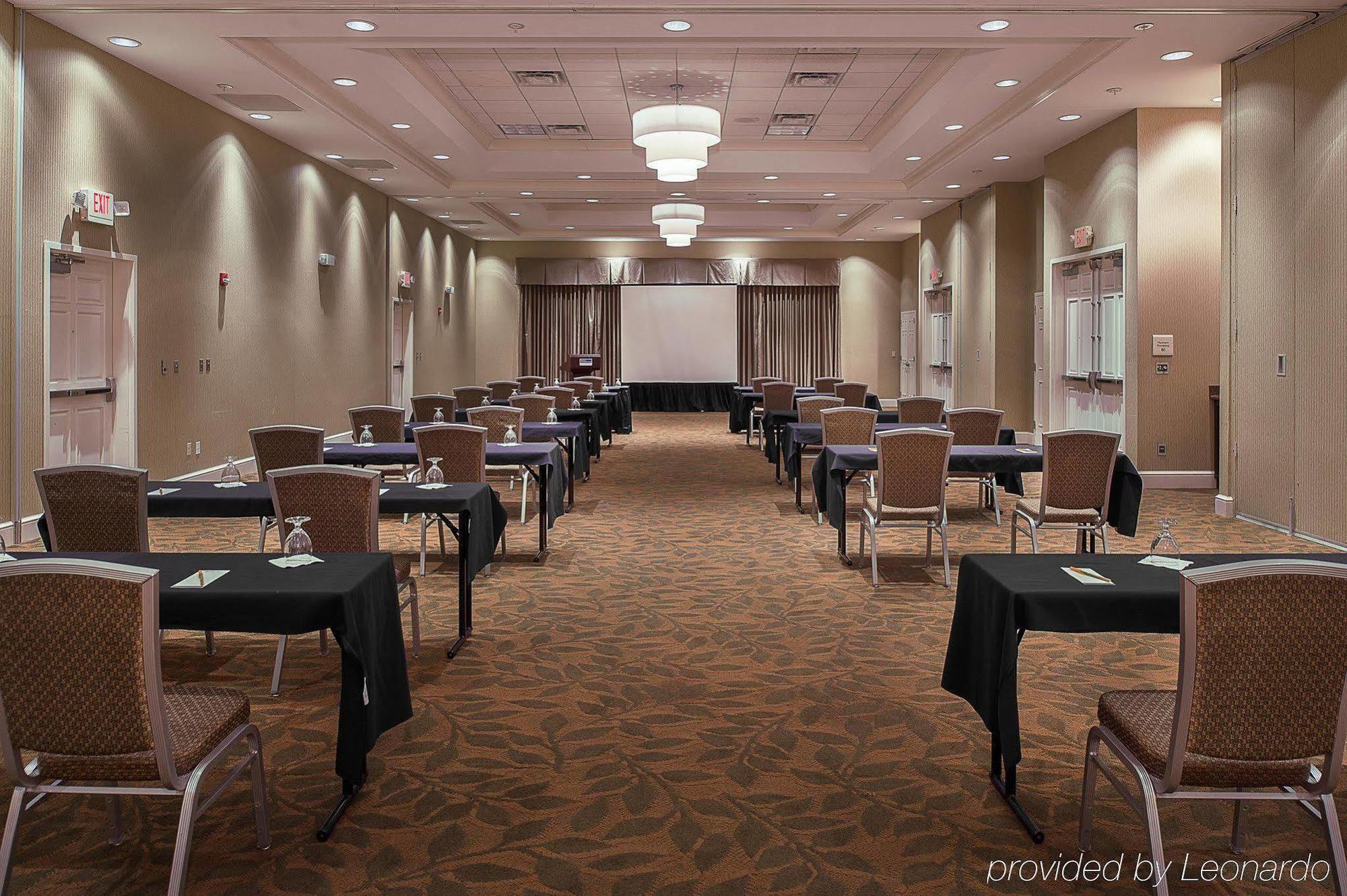 Hotel Hilton Garden St. Louis Airport Berkeley